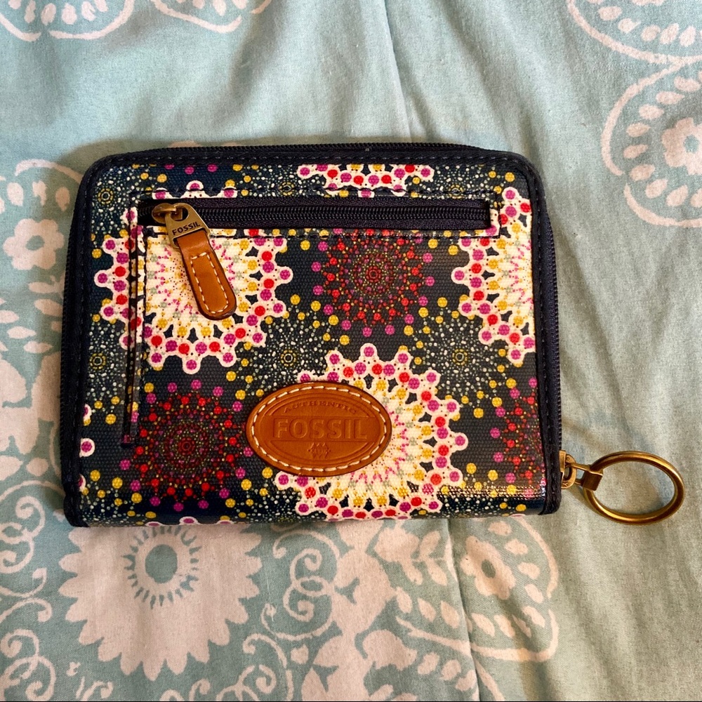 Fossil Black Floral Dot Zip Wallet with Tan Leather Trim